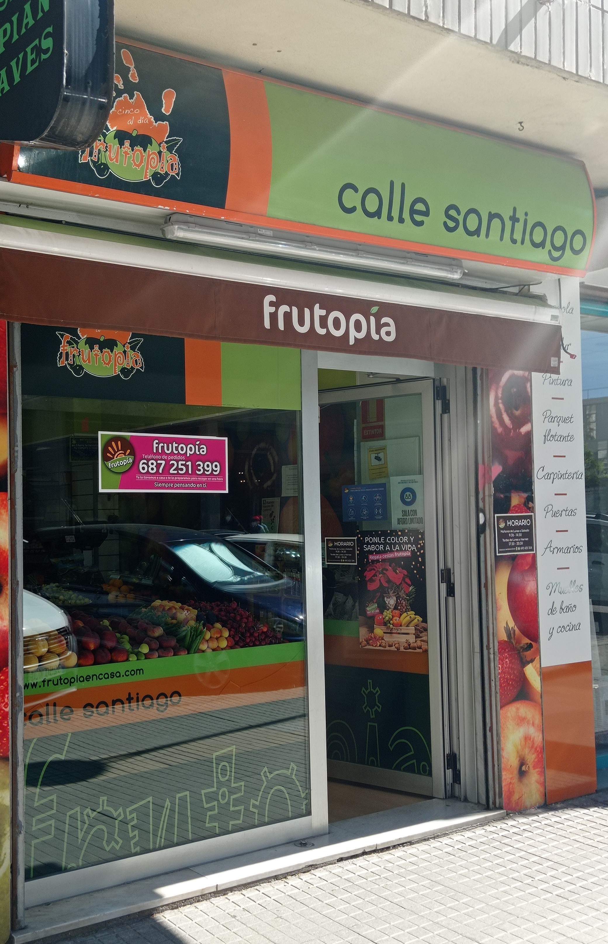 Frutopia Calle Santiago