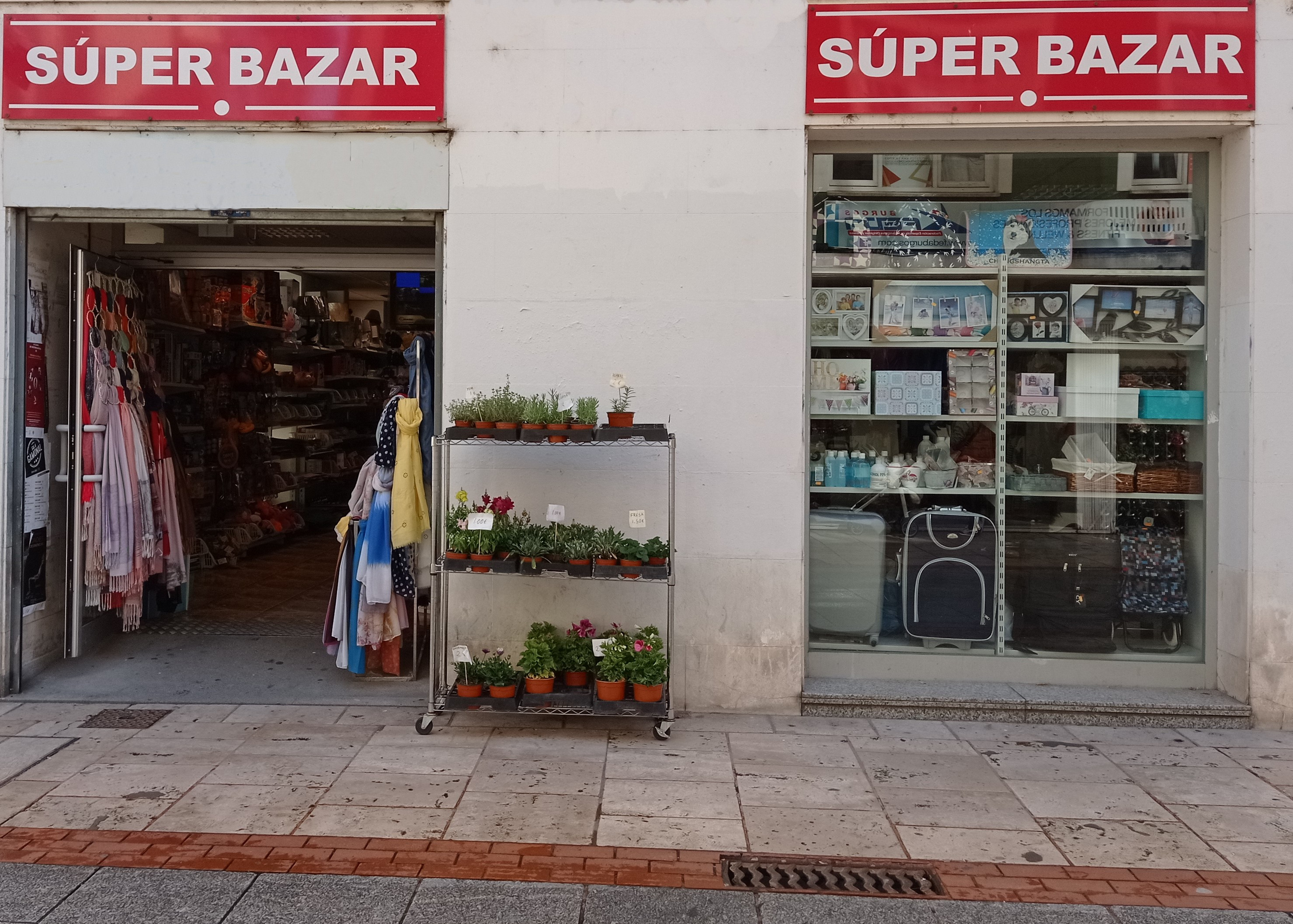Super Bazar